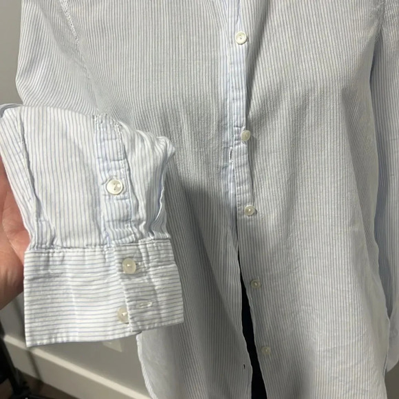 Vero MODA Women’s Light Blue with Stripes Cotton Button Down Shirt size Large - Picture 6 of 9